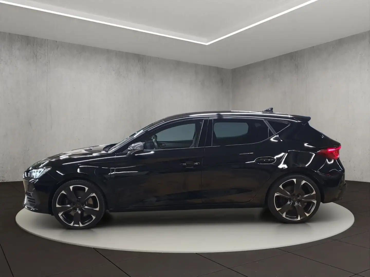 SEAT Leon VZ 1.4 e-Hybrid 6-Gang DSG Schwarz - 2