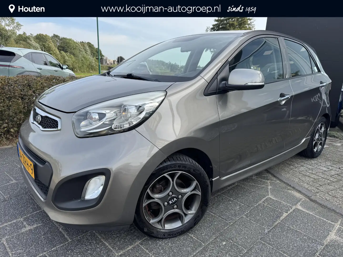 Kia Picanto 1.0 CVVT Design Edition | Eerste Eigenaar | Dealer Grijs - 1