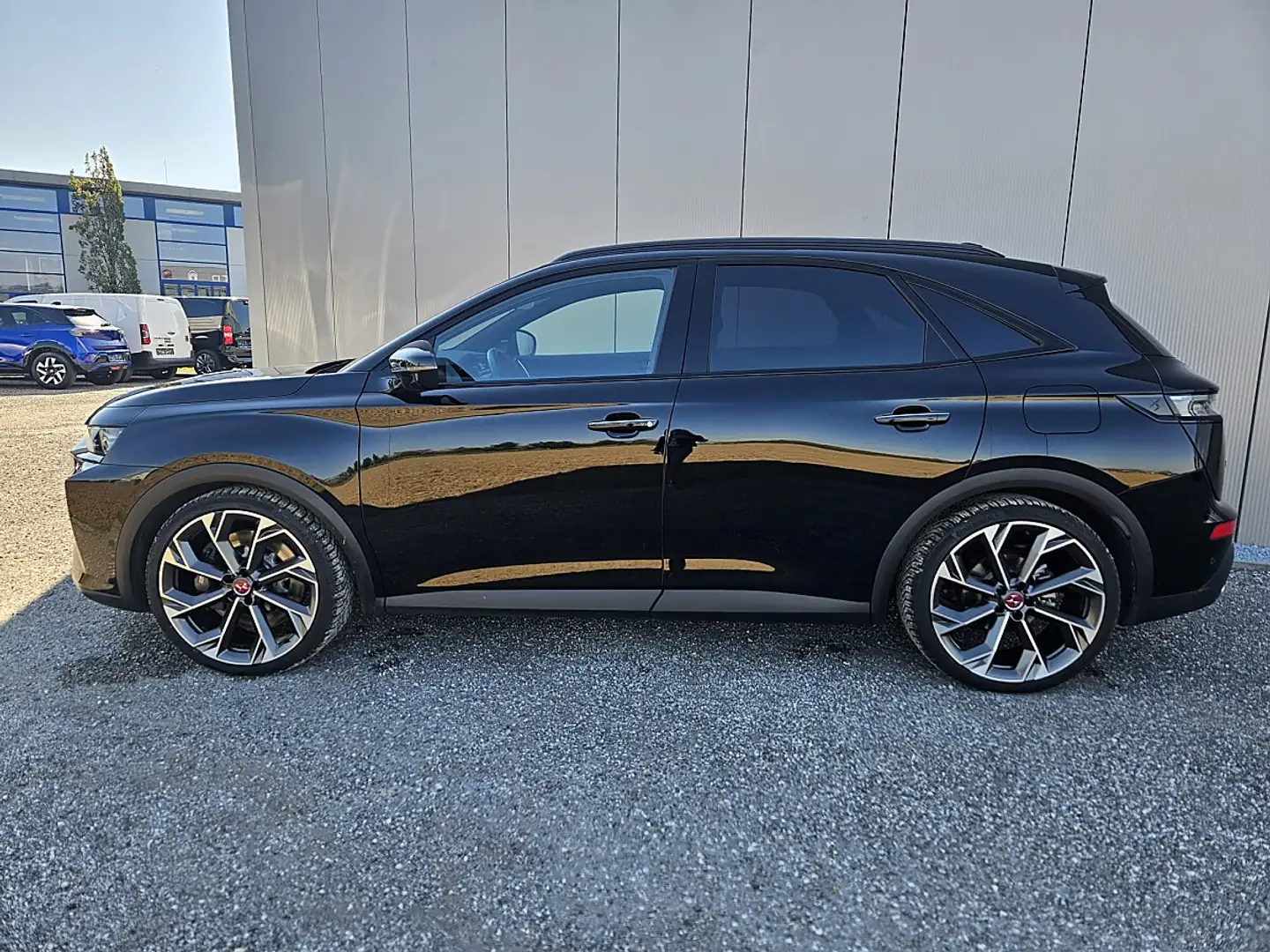 DS Automobiles DS 7 Crossback DS 7 E-TENSE 4x4 360 PERFORMANCE LINE+ Schwarz - 2