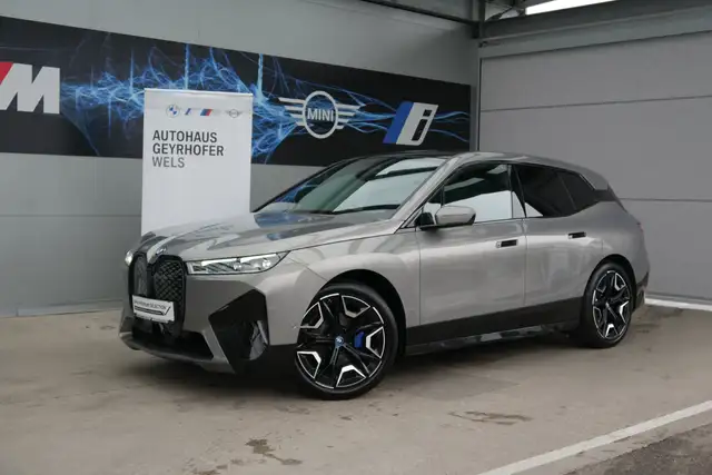 BMW iX iX xDrive40