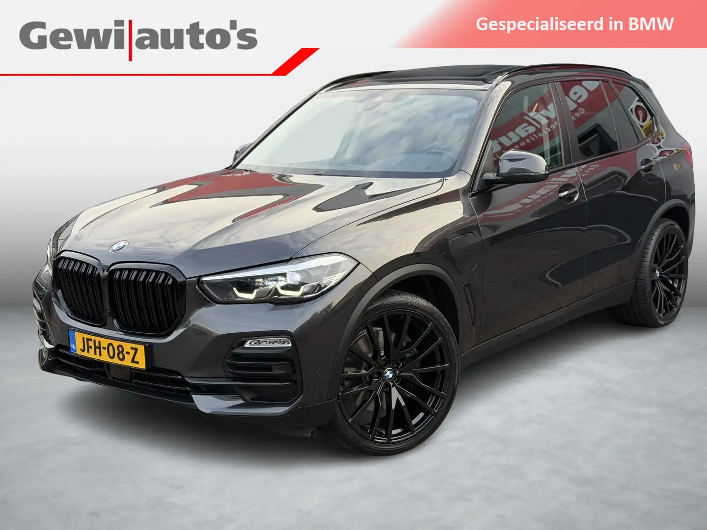 BMW X5 xDrive45e High Exec. Luchtvering-Pano-Trekh.Me Grijs - 1