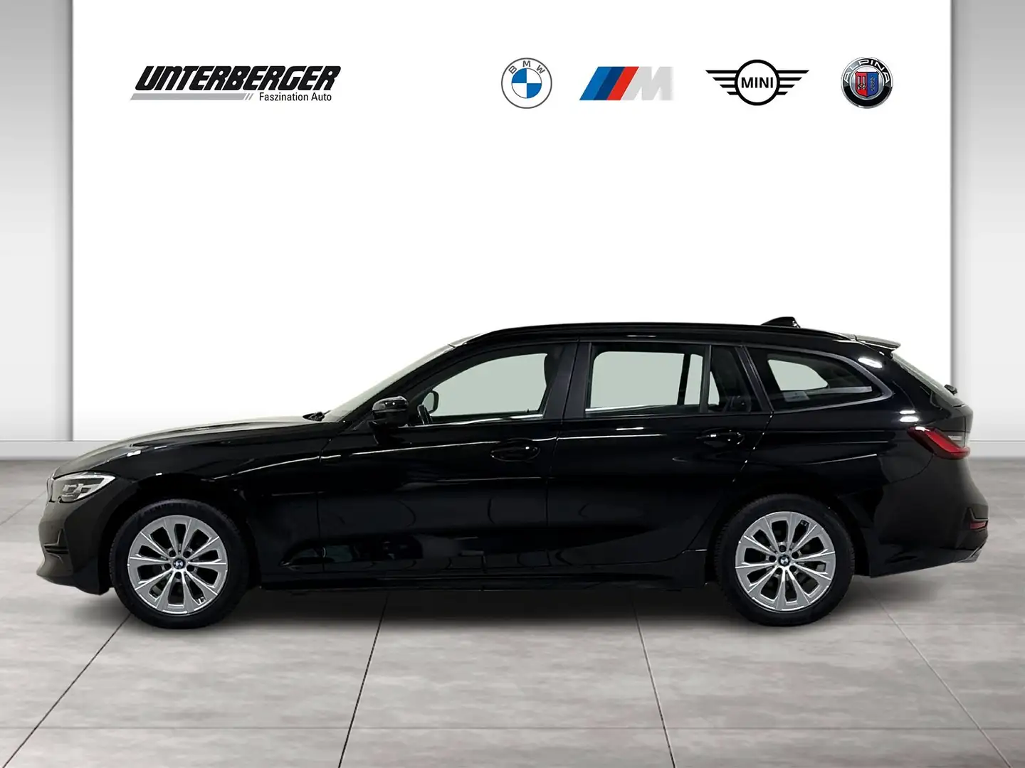 BMW 320 d xDrive Touring Aut AHK Navi PDC Sitzhzg DAB Schwarz - 2