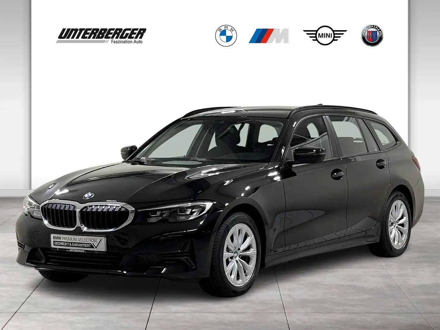 BMW 320 d xDrive Touring Aut AHK Navi PDC Sitzhzg DAB Schwarz - 1