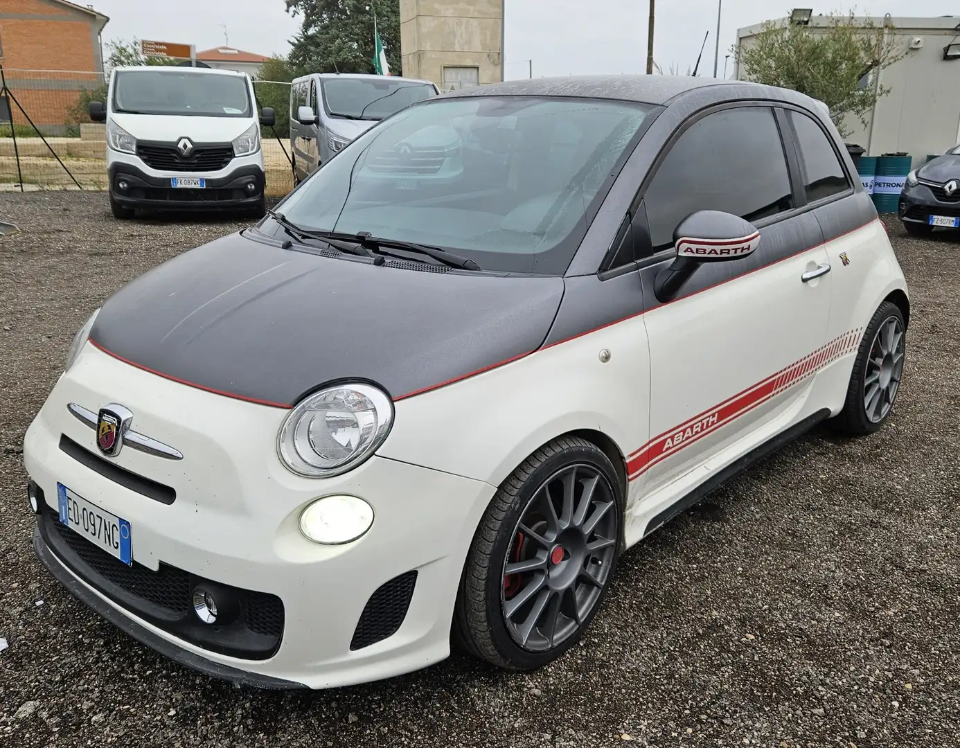 Abarth 500 1.4 16v turbo t-jet 135cv - 1