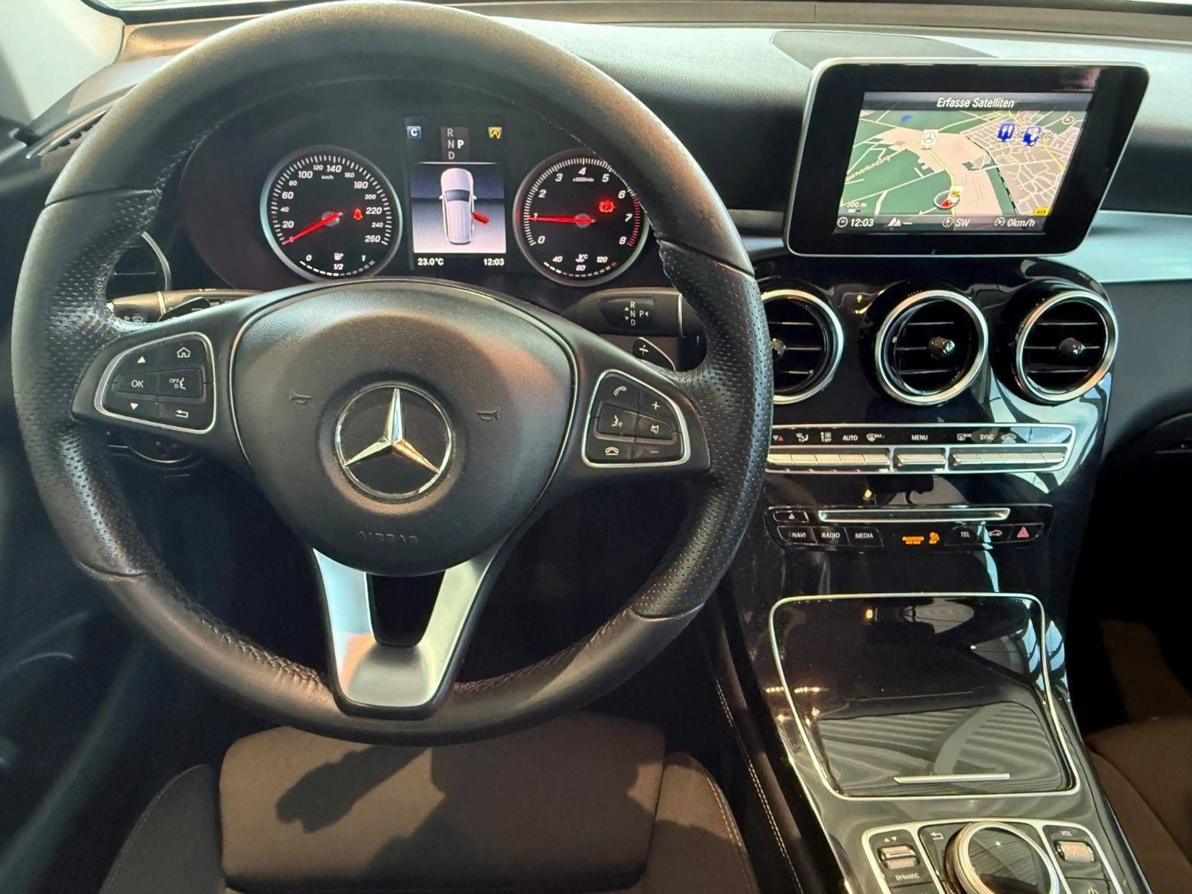 Mercedes-Benz GLC 250 4Matic Exclusive 1.Hand Navi ParkAssist — photo 10
