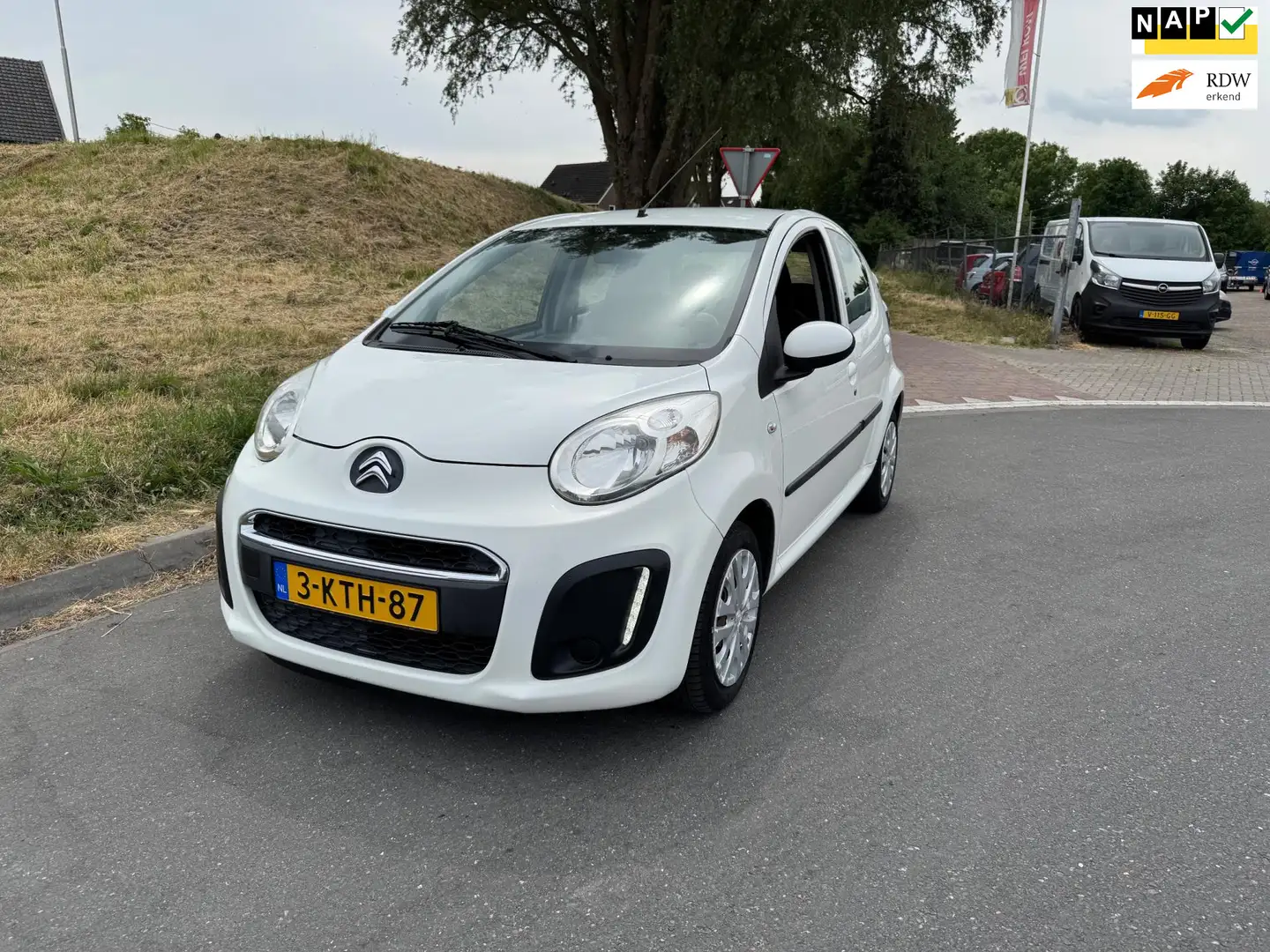 Citroen C1 1.0 Collection 5Drs Airco Wit - 1