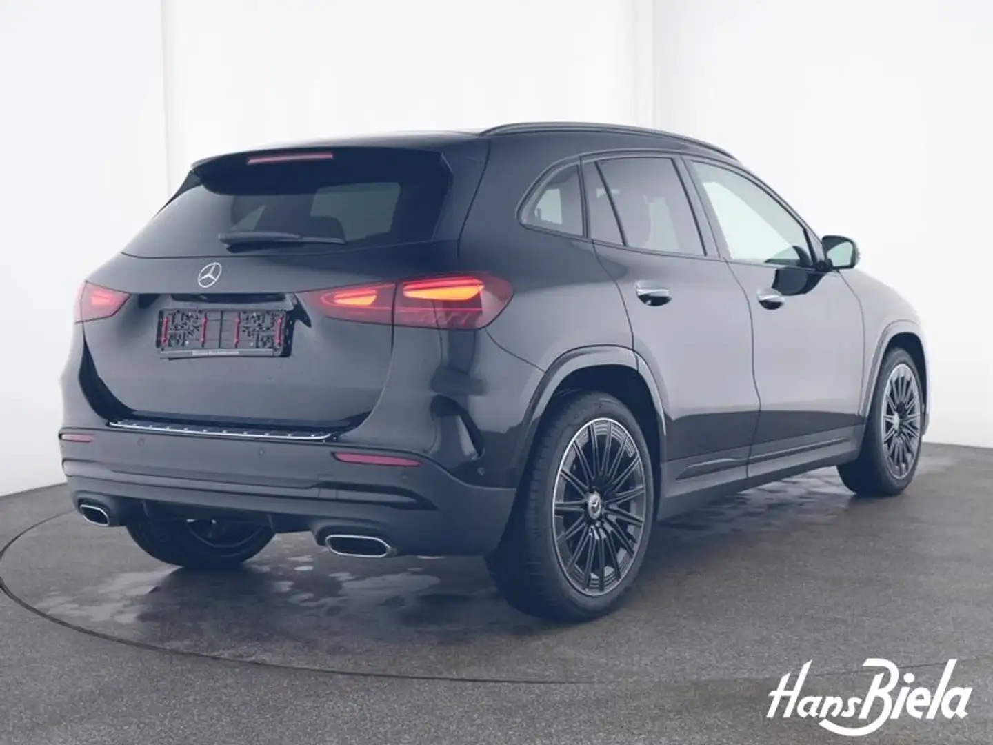 Mercedes-Benz GLA 220 GLA 220 d 4M AMG Prem+/20"/Night/Pano/Multi/Bur Fekete - 2