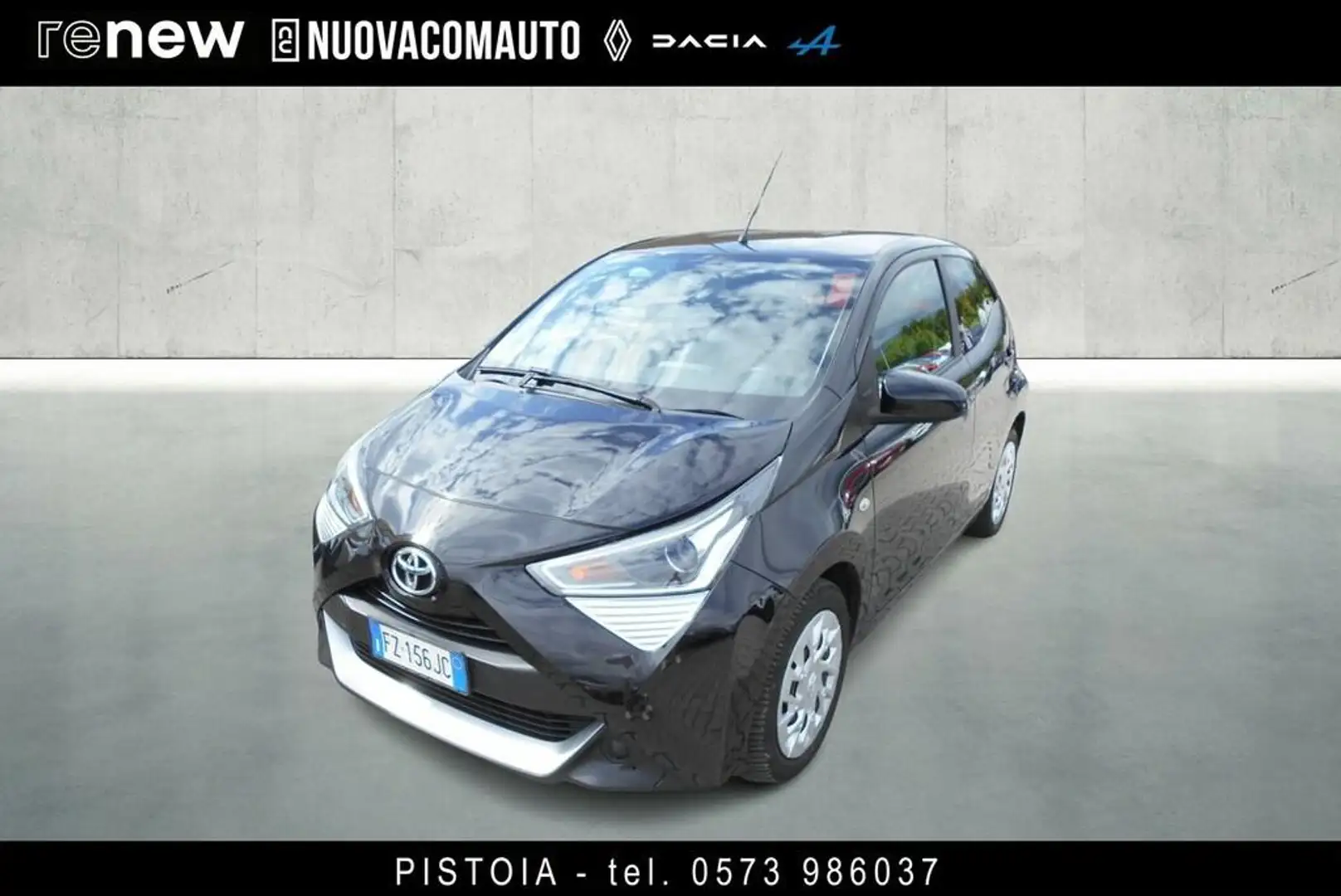 Toyota Aygo 5p 1.0 x-business 72cv Nero - 1