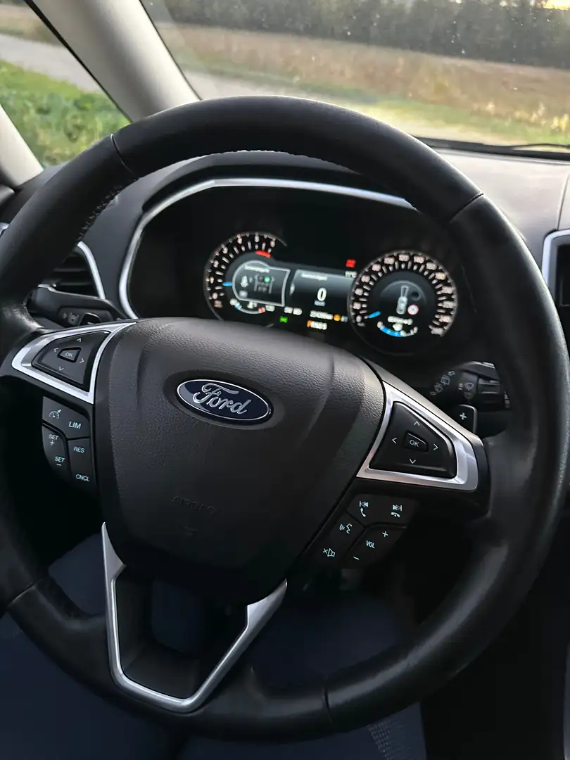 Ford Galaxy Galaxy 2,0 TDCi Titanium Start/Stop-System Powershift Titanium Grau - 1