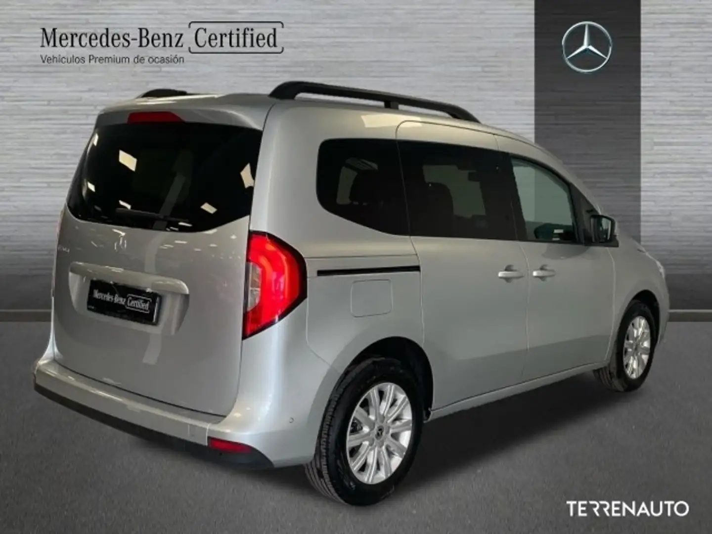 Mercedes-Benz T-Class 180 d standard (EURO 6d) - 2