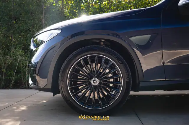 Mercedes-Benz GLC 200 view 9