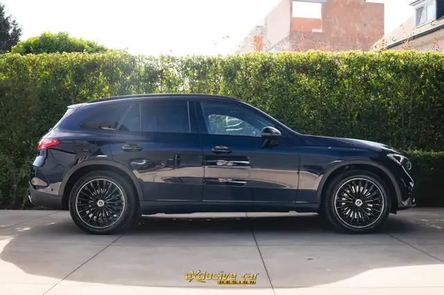 Mercedes-Benz GLC 200 view 4