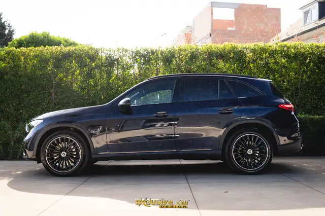 Mercedes-Benz GLC 200 view 8