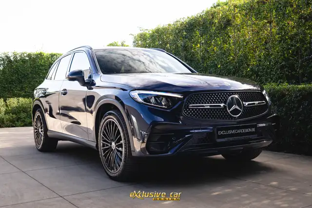 Mercedes-Benz GLC 200 view 3