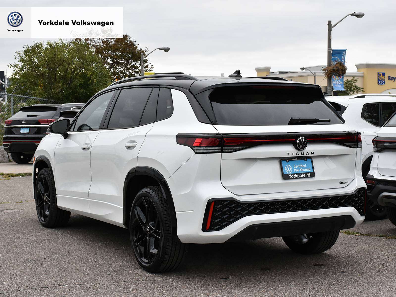 2026 Volkswagen Tiguan Comfortline R-Line Black — снимка 5