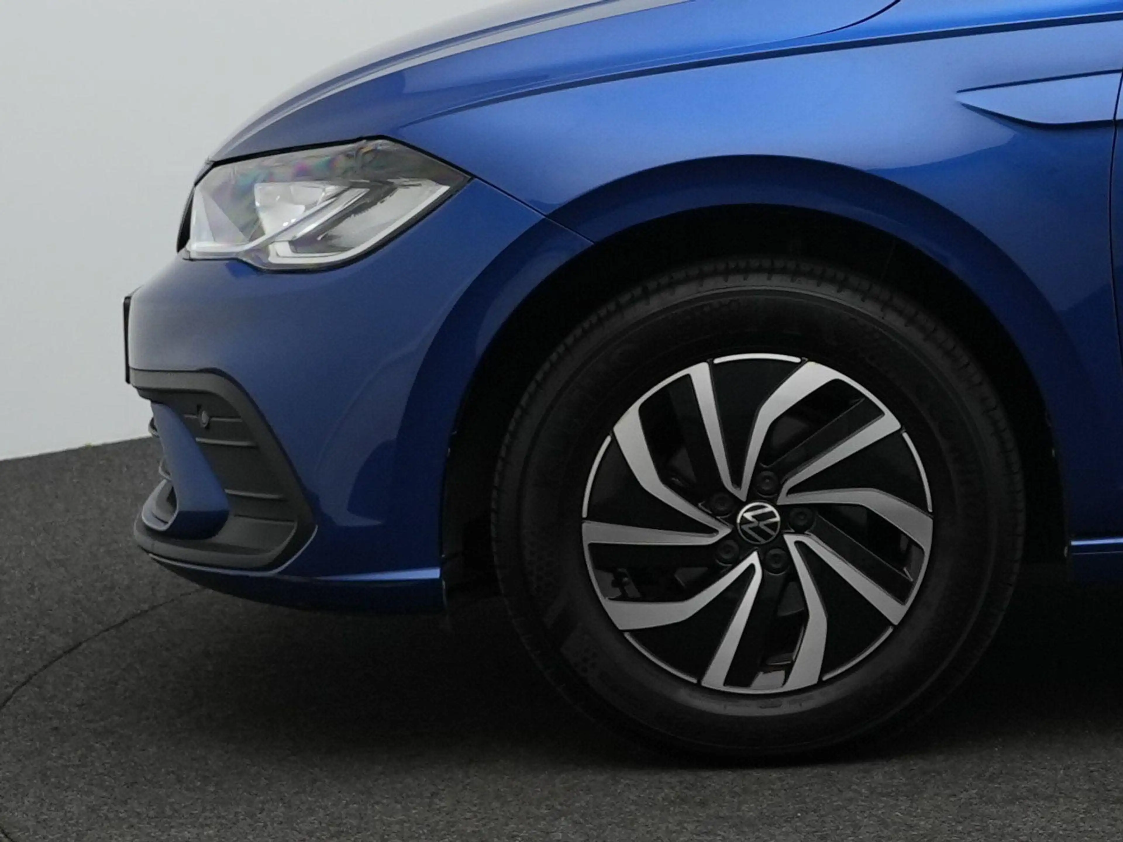 Volkswagen Polo 1.0 TSI 95pk Life Edition | Achteruitrijcamera | A — photo 11