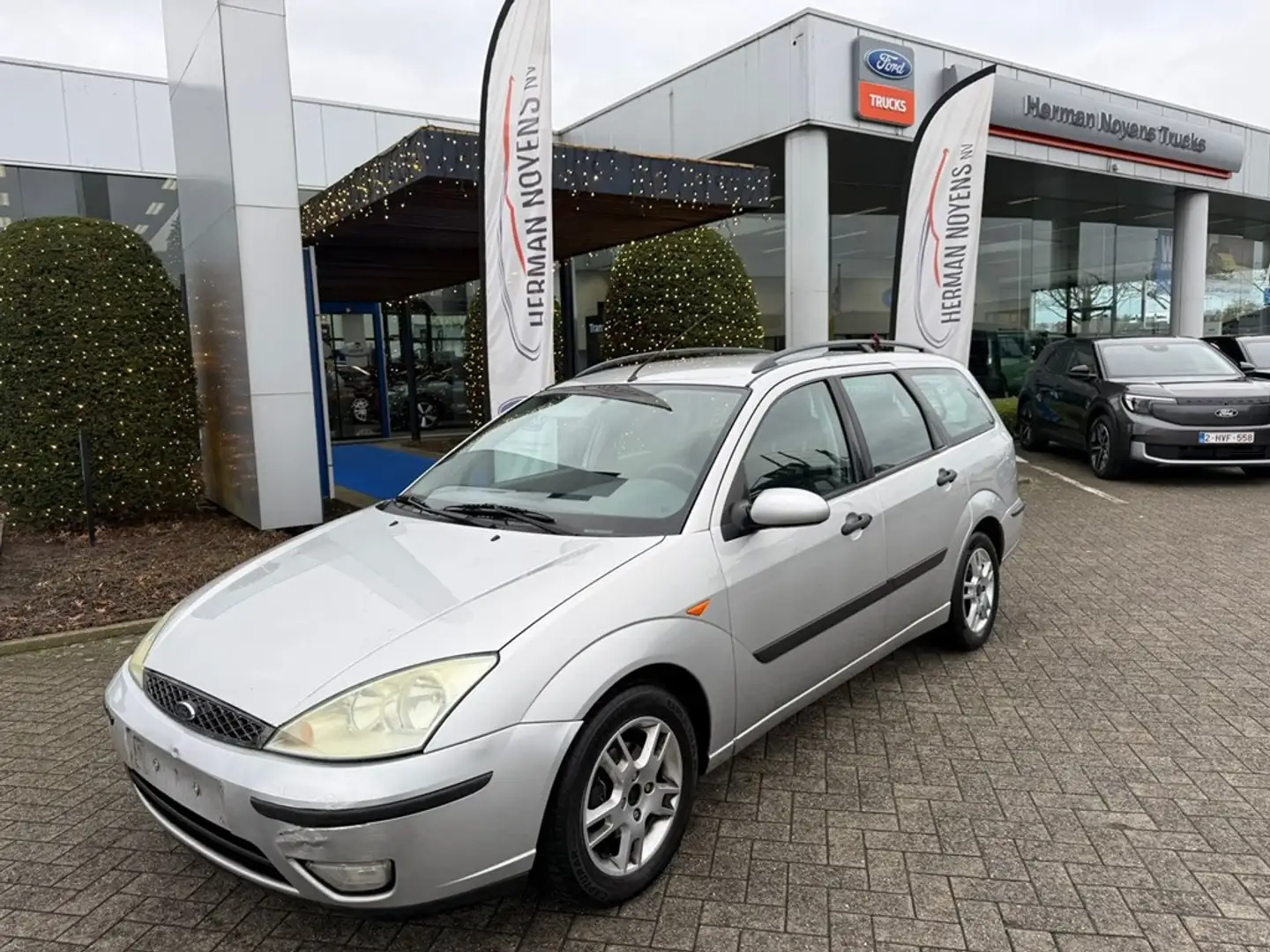Ford Focus Enkel voor professionele verkoop. Silver - 1