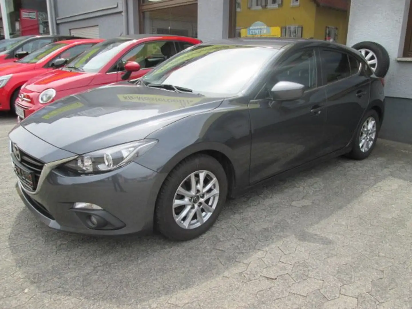 Mazda 3 Center-Line Grau - 1