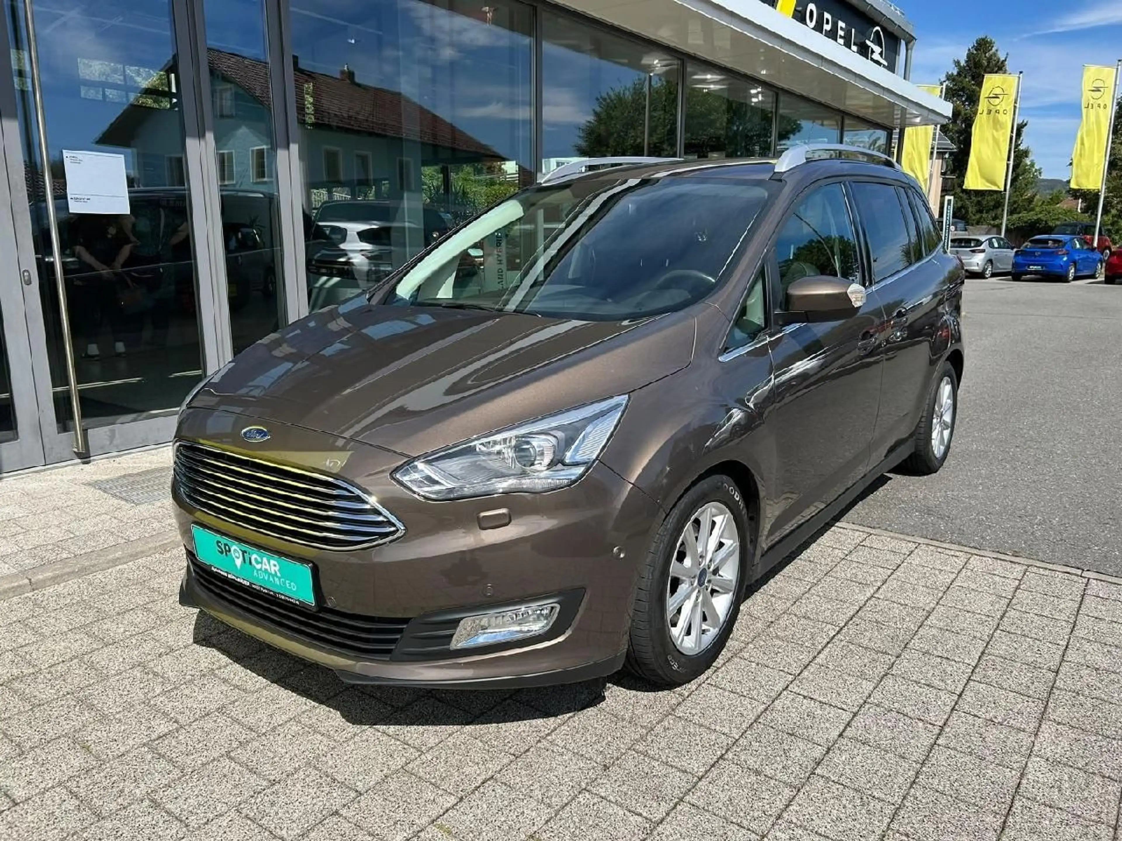 Ford Grand C-Max Grand C-MAX 1.5 Titanium **Winterpaket*Navi** — photo 3