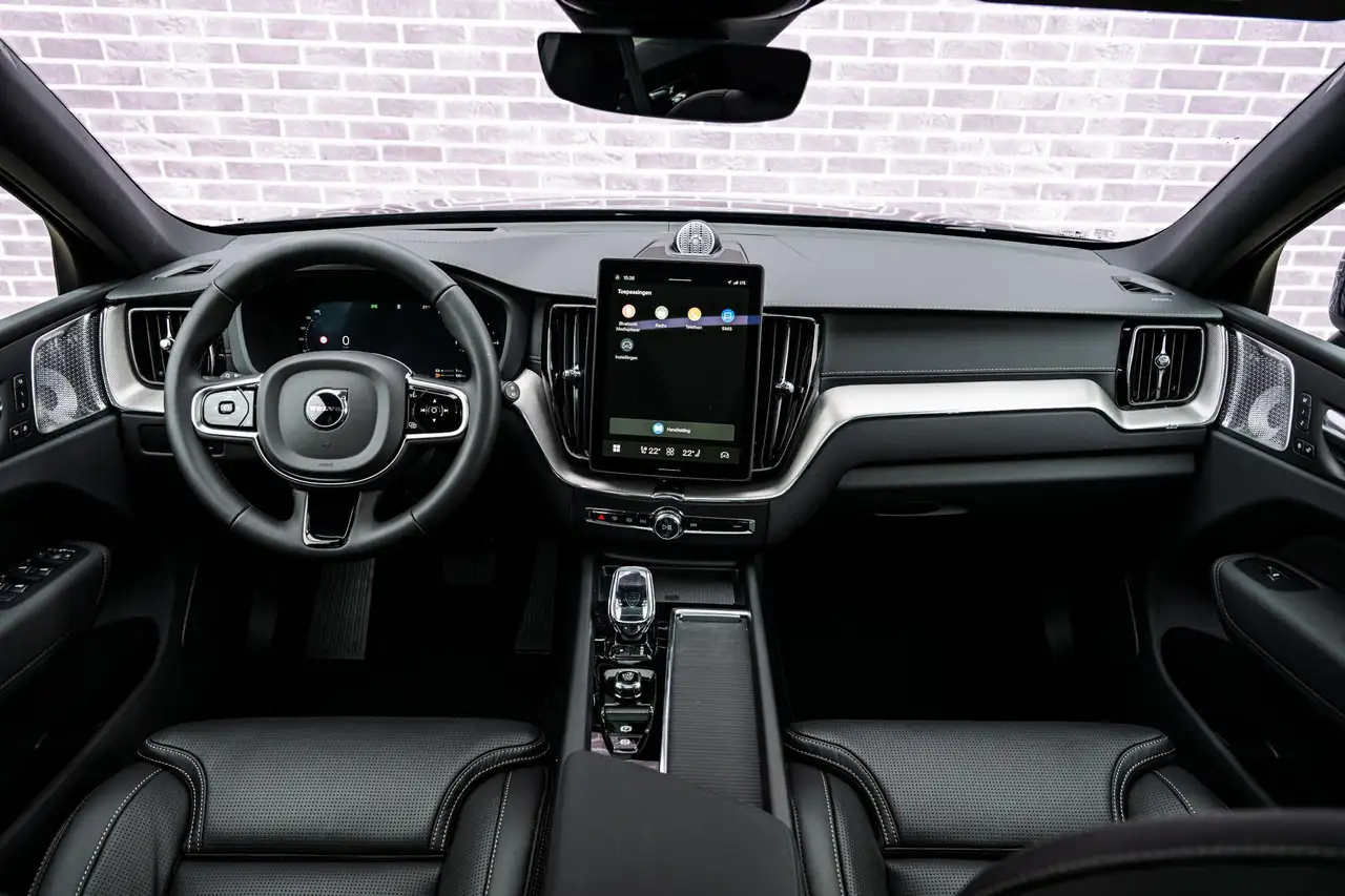 Volvo XC60 2026