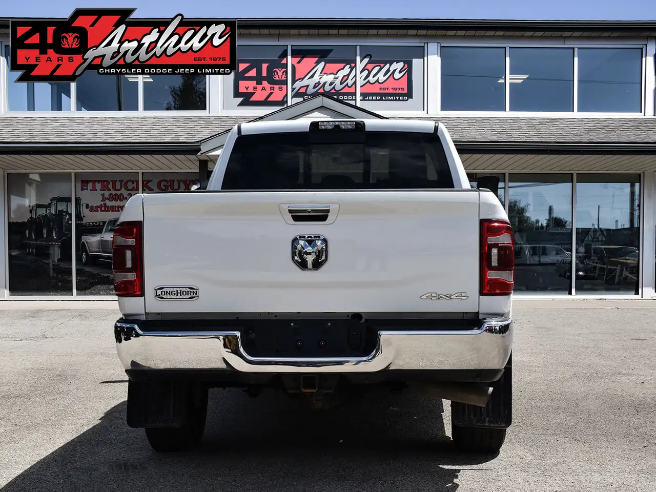 RAM 3500 снимка RAM 3500