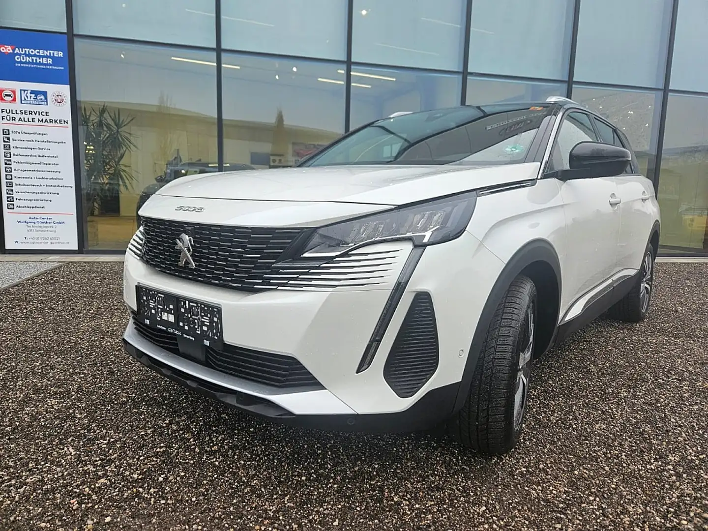 Peugeot 5008 1,5 BlueHDI 130 S&S EAT8 Allure Aut. Weiß - 1
