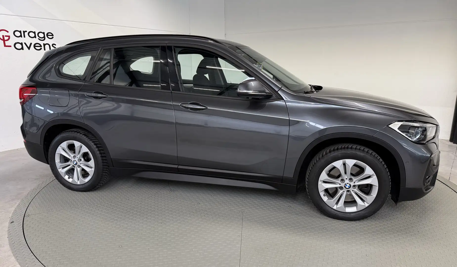 BMW X1 X1 xDrive25e Grijs - 2