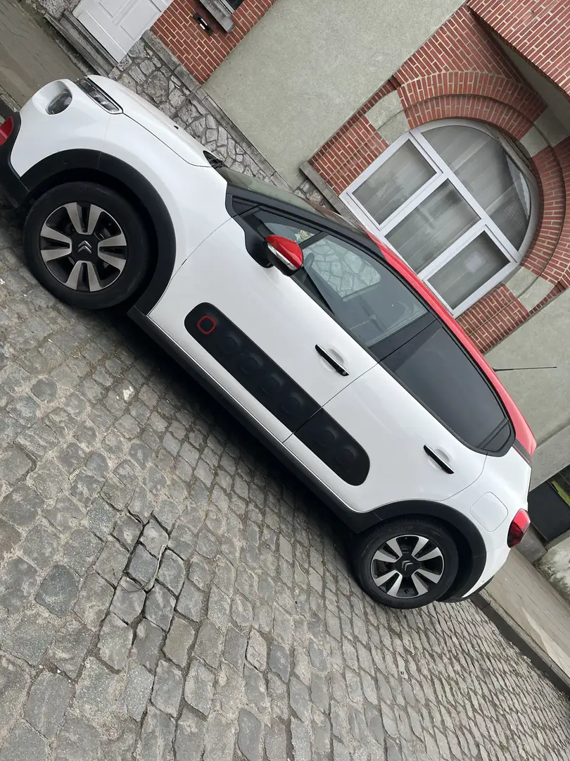 Citroen C3 1.2 PureTech Feel EAT6 S&S - 2