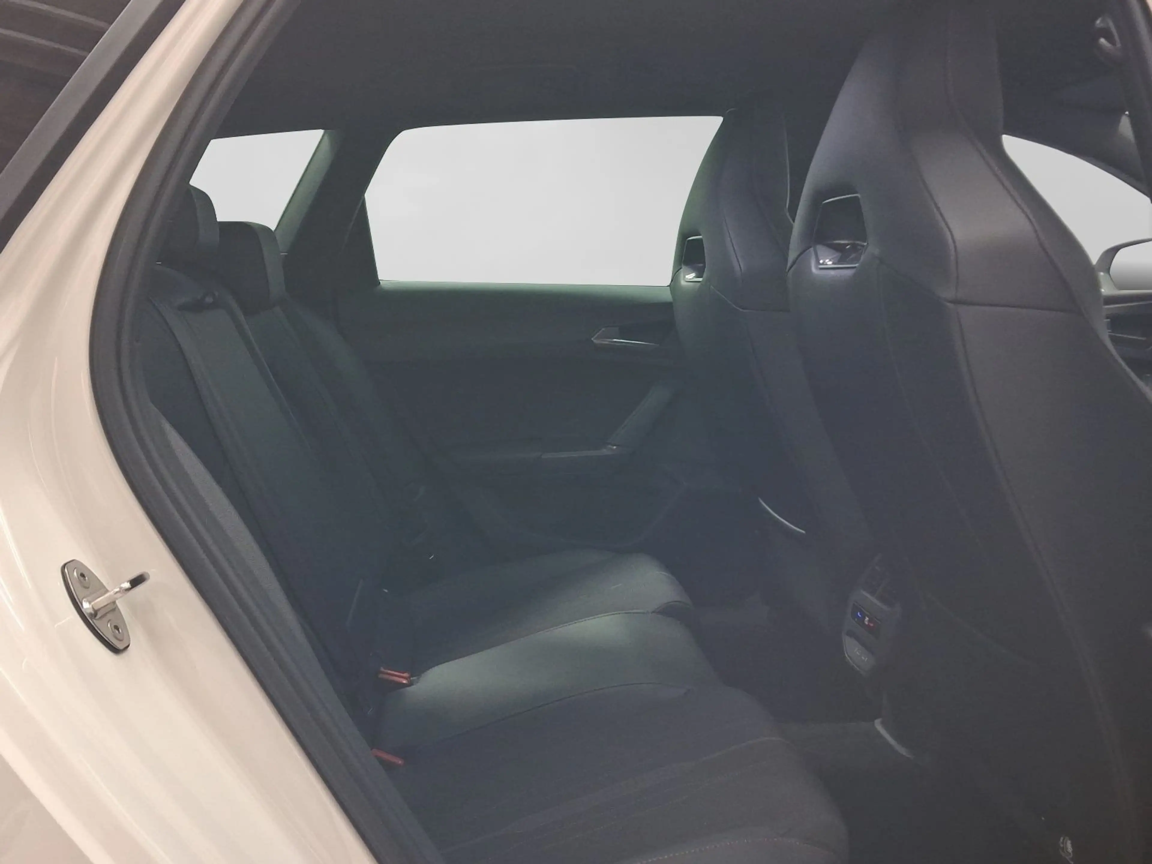 CUPRA Leon Sportstourer 2.0 TSI DSG FULL-LINK LM18 — photo 6