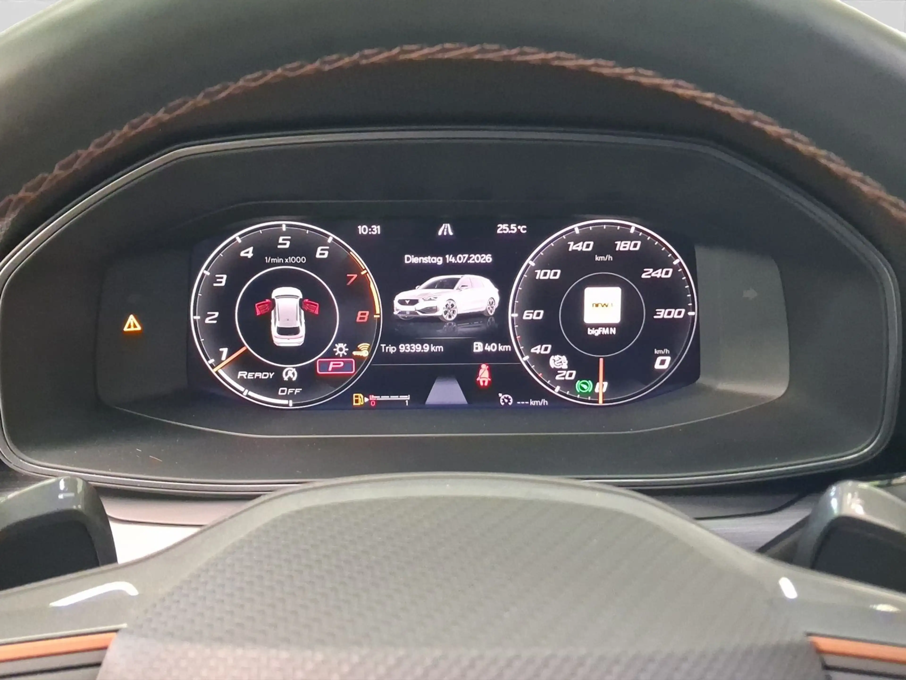 CUPRA Leon Sportstourer 2.0 TSI DSG FULL-LINK LM18 — photo 10