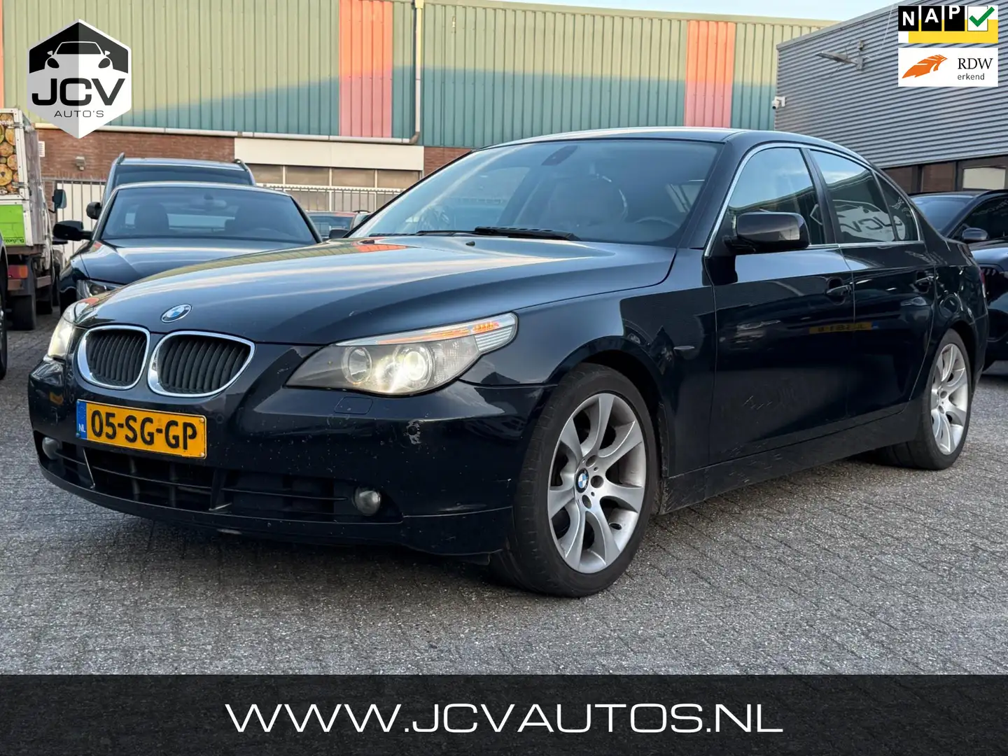 BMW 530 5-serie 530i High Executive LEER/NAVI/CLIMA/TREKHA Negro - 1
