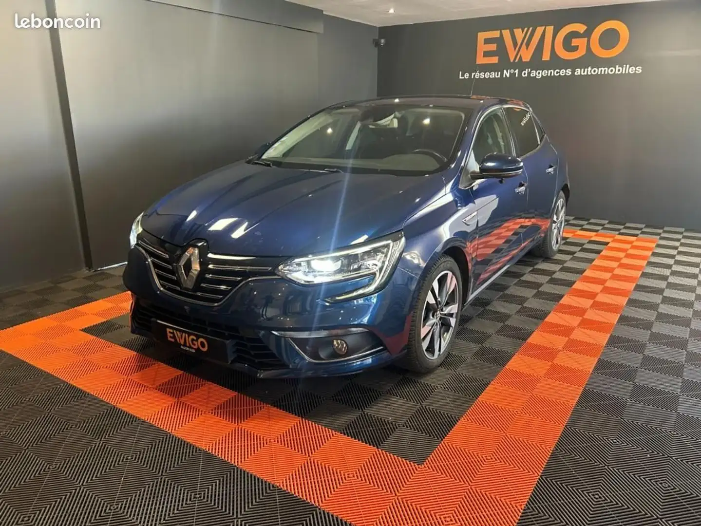 Renault Megane Mégane 1.3 TCE 140 INTENS EDC BVA + 1ERE MAIN ENTR Bleu - 1