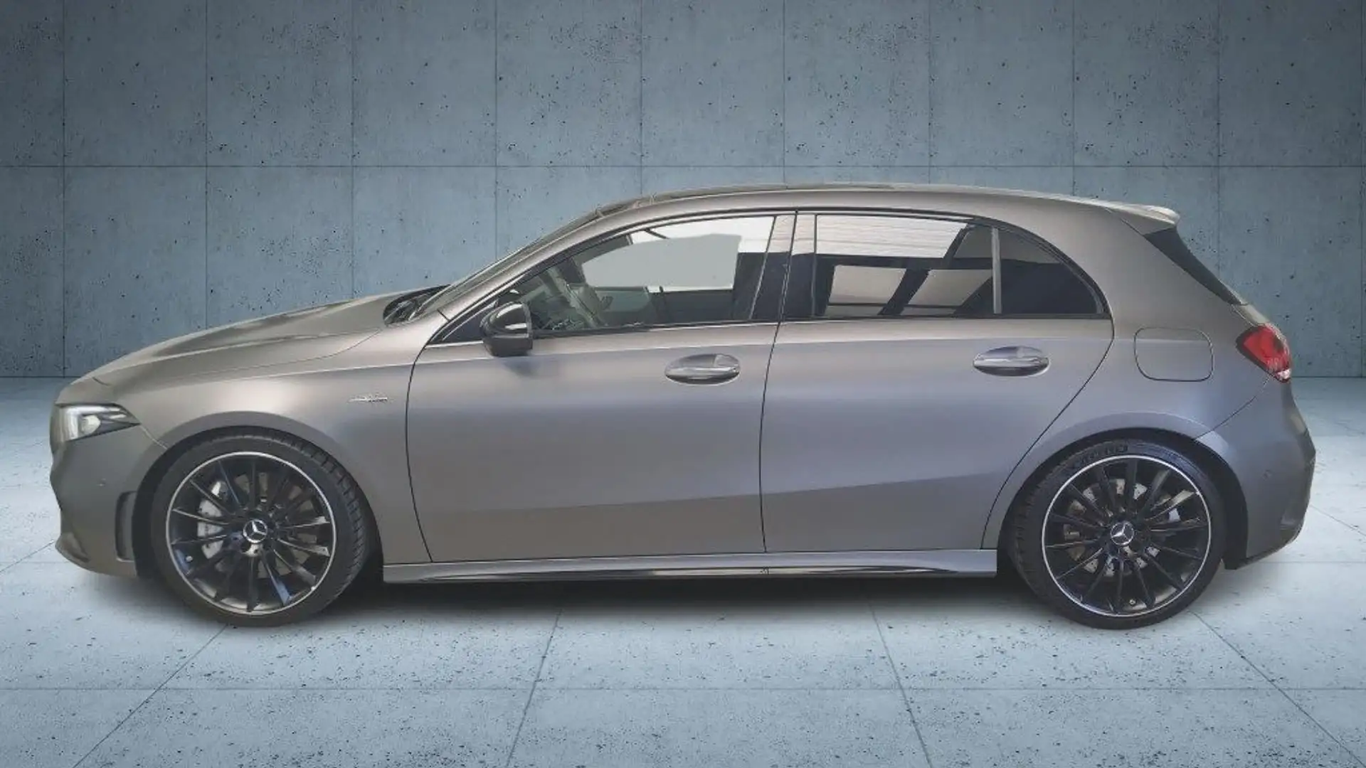 Mercedes-Benz A 35 AMG A 35 4Matic AMG Aut. + Tetto apr. Grigio - 2