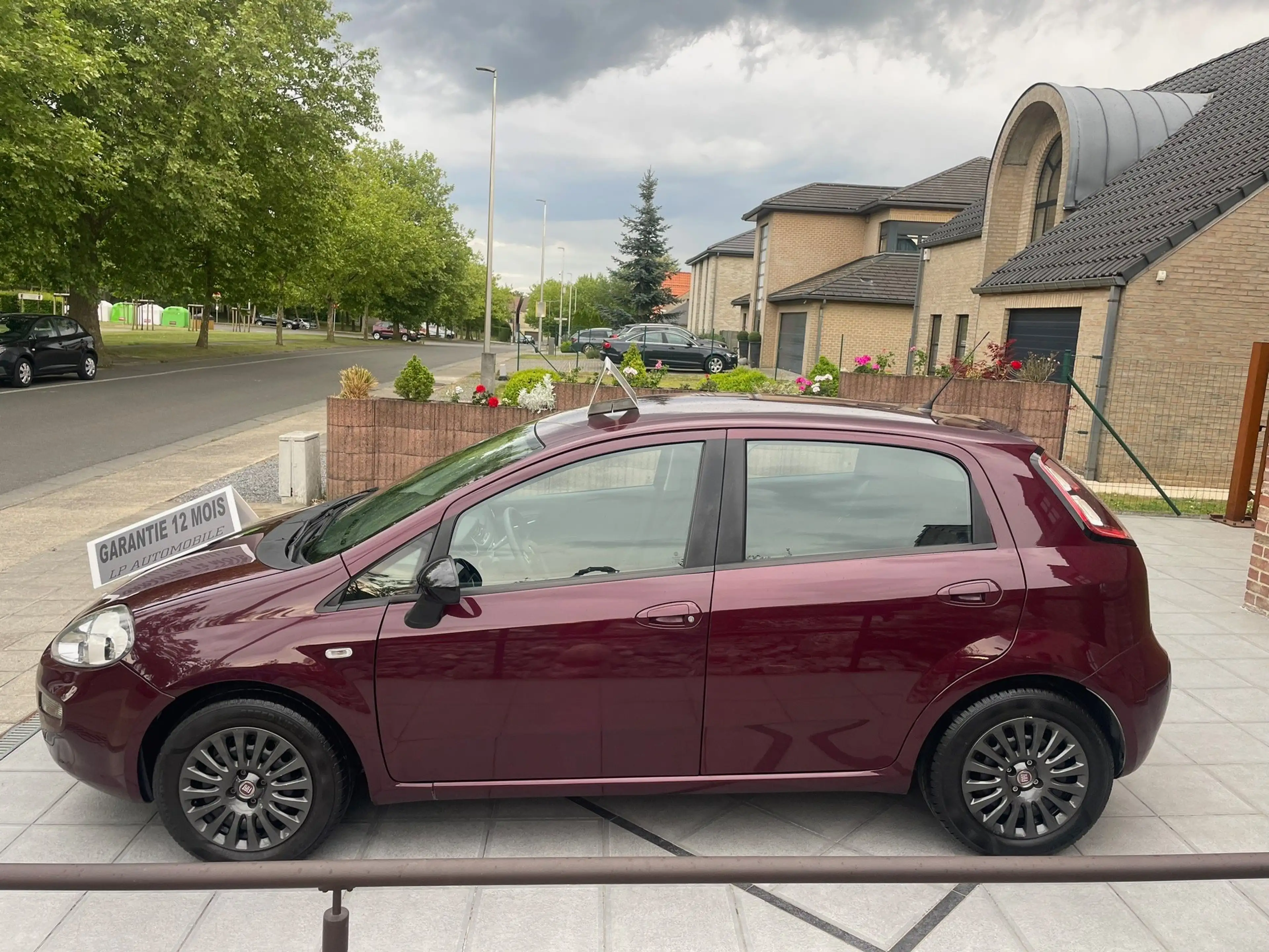 Fiat Punto 🏴1.2i Street⚠️GARANTIE 12 MOIS⚠️ — photo 14