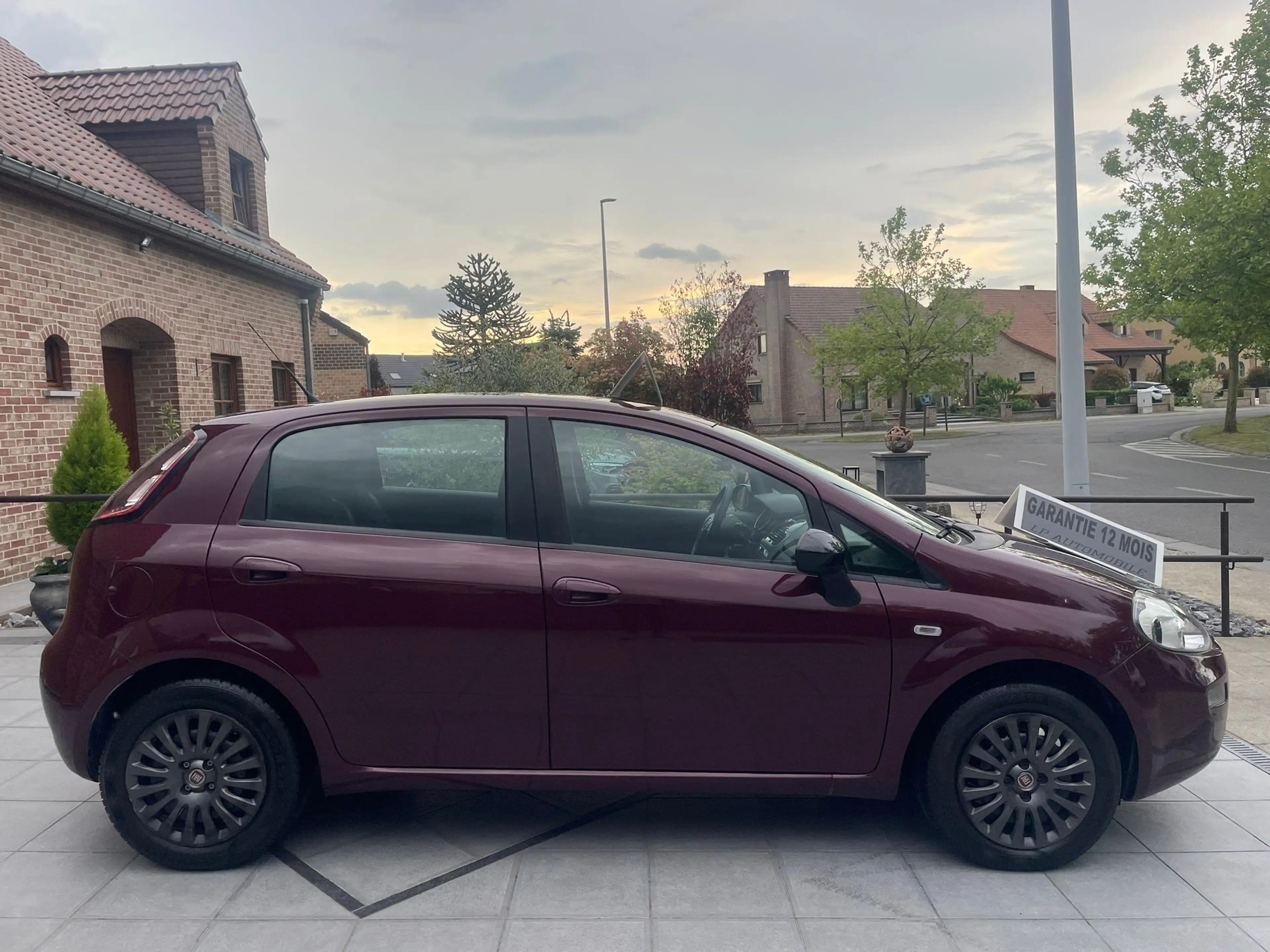 Fiat Punto 🏴1.2i Street⚠️GARANTIE 12 MOIS⚠️ — photo 13
