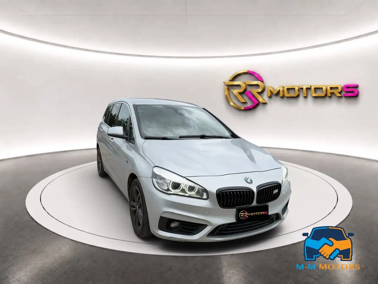 BMW 218