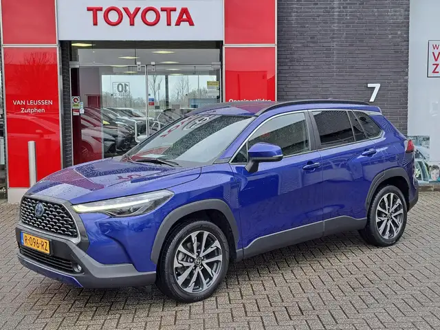 Toyota Corolla Cross 2.0 HYBRID 184PK FIRST-EDITION BLIND-SPOT EL-ACHTE