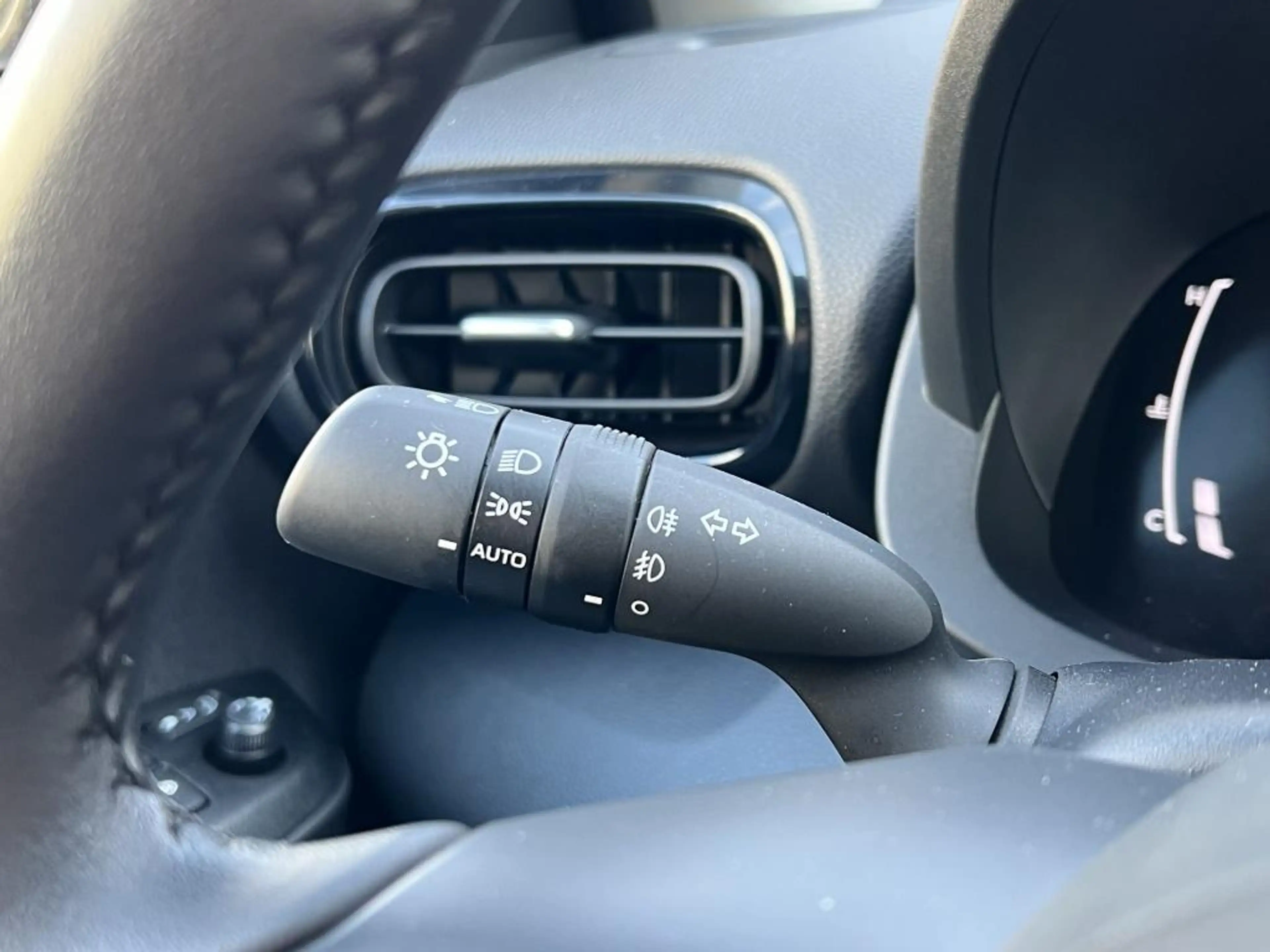 Toyota Yaris Cross 1.5 Hybrid 116 Active Comfort Pack | Dodehoekherke — photo 24