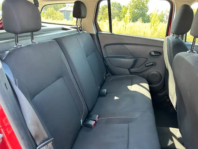 Dacia Logan view 17