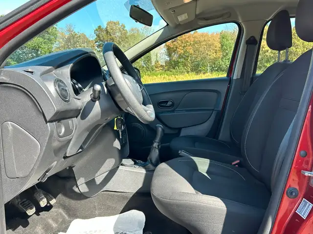 Dacia Logan view 10
