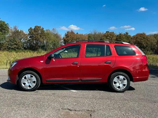 Dacia Logan view 2