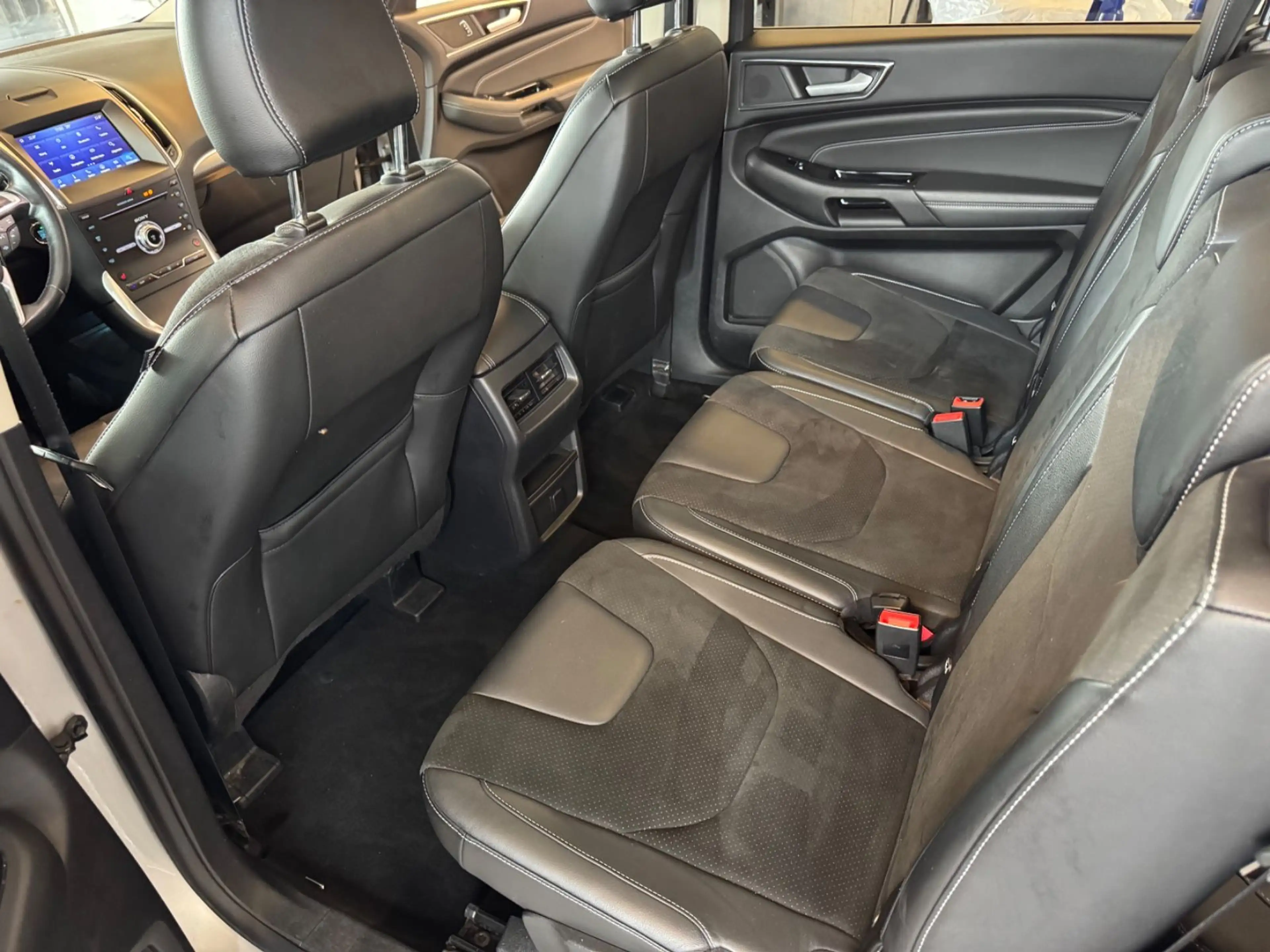 Ford S-Max Titanium *Autom.*Navi*AHK*CarPlay*8-Sitzer — photo 12
