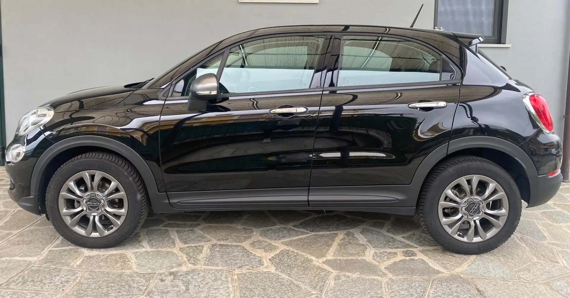 Fiat 500X 1.6 MultiJet 120 CV Lounge Noir - 2