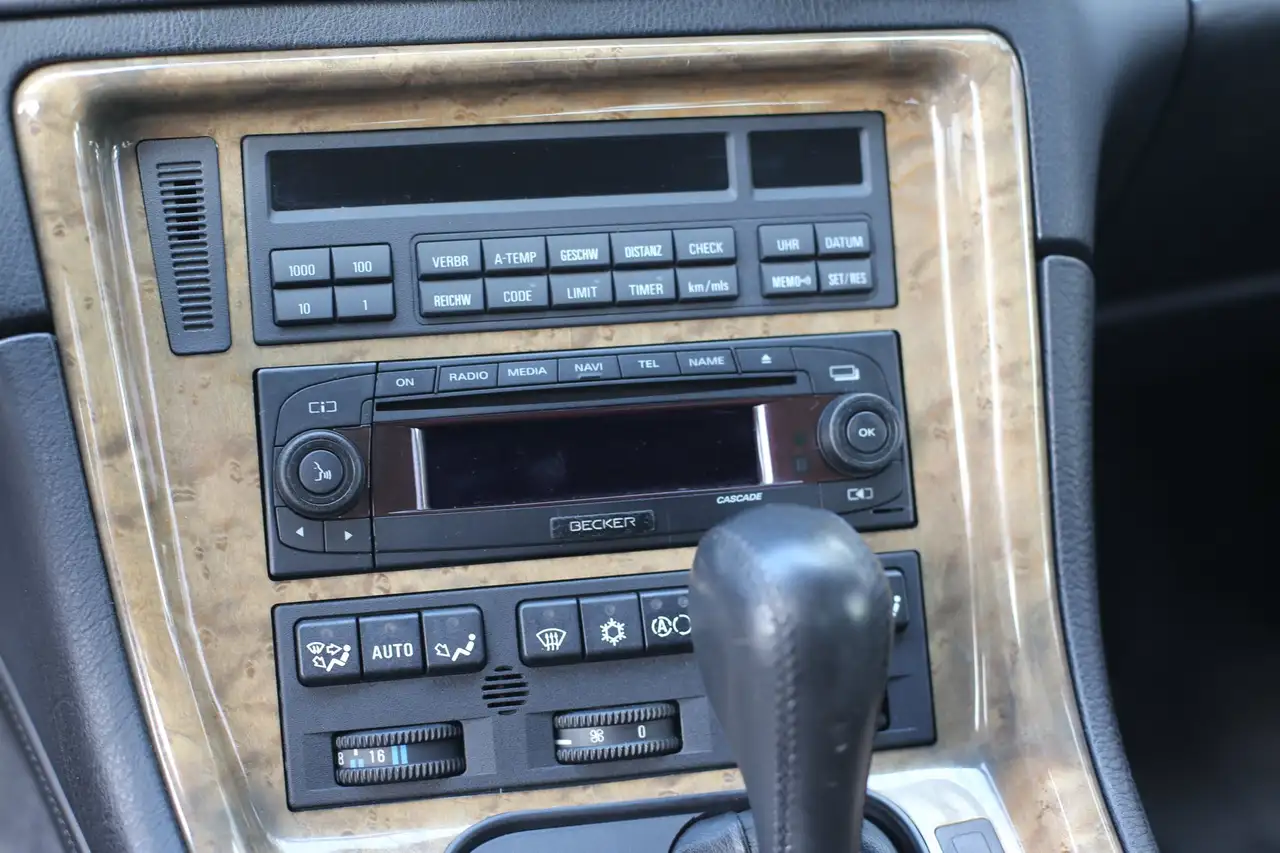 BMW 840 i, foto 11