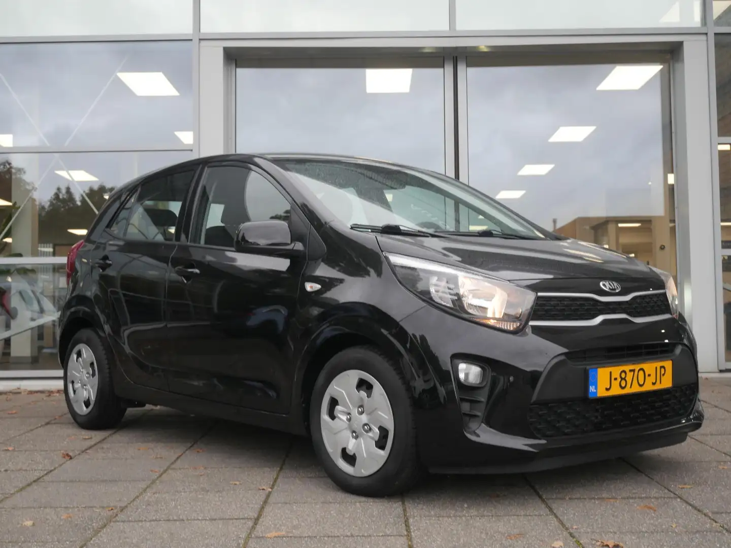 Kia Picanto 1.0 MPi ComfortPlusLine | Carplay | Cruise | Airco Zwart - 2