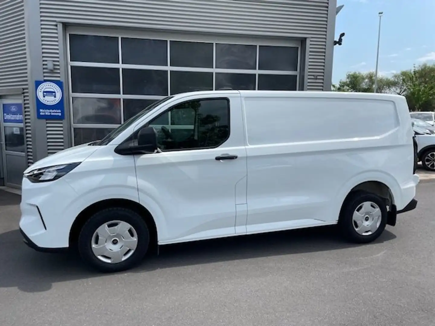Ford Transit Custom 280 L1 Trend FWD AHK Weiß - 2