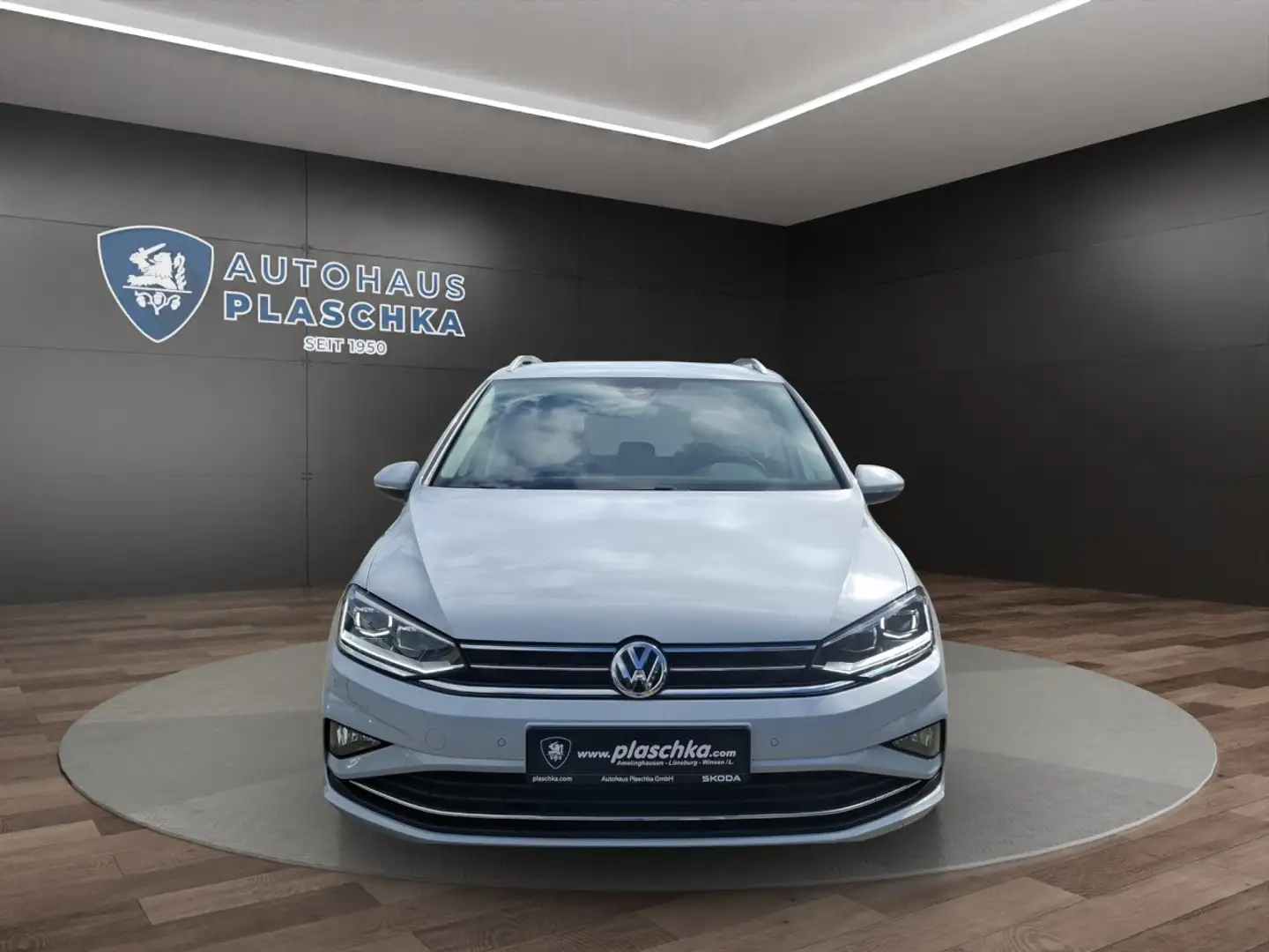 Volkswagen Golf Sportsvan 1.5 TSI Join LED+NAVI+PDC Klima Navi Stříbrná - 2