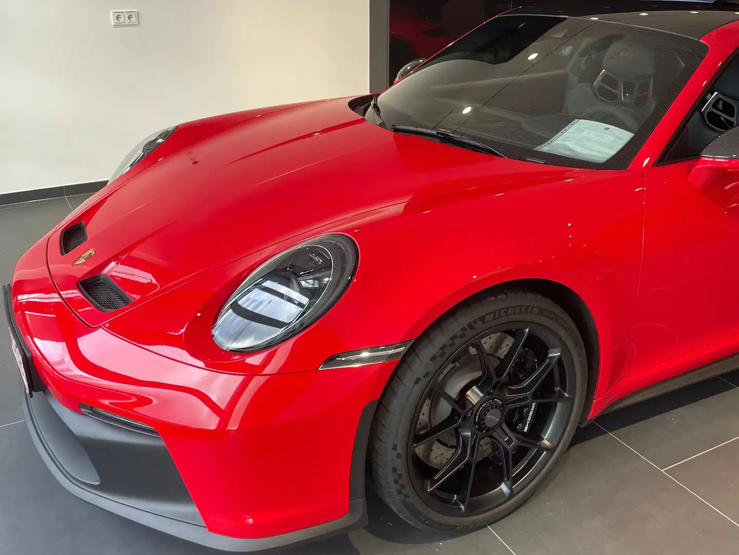 Porsche 992 911 Coupe 4.0 GT3 auto Usato Porsche Approved Czerwony - 2