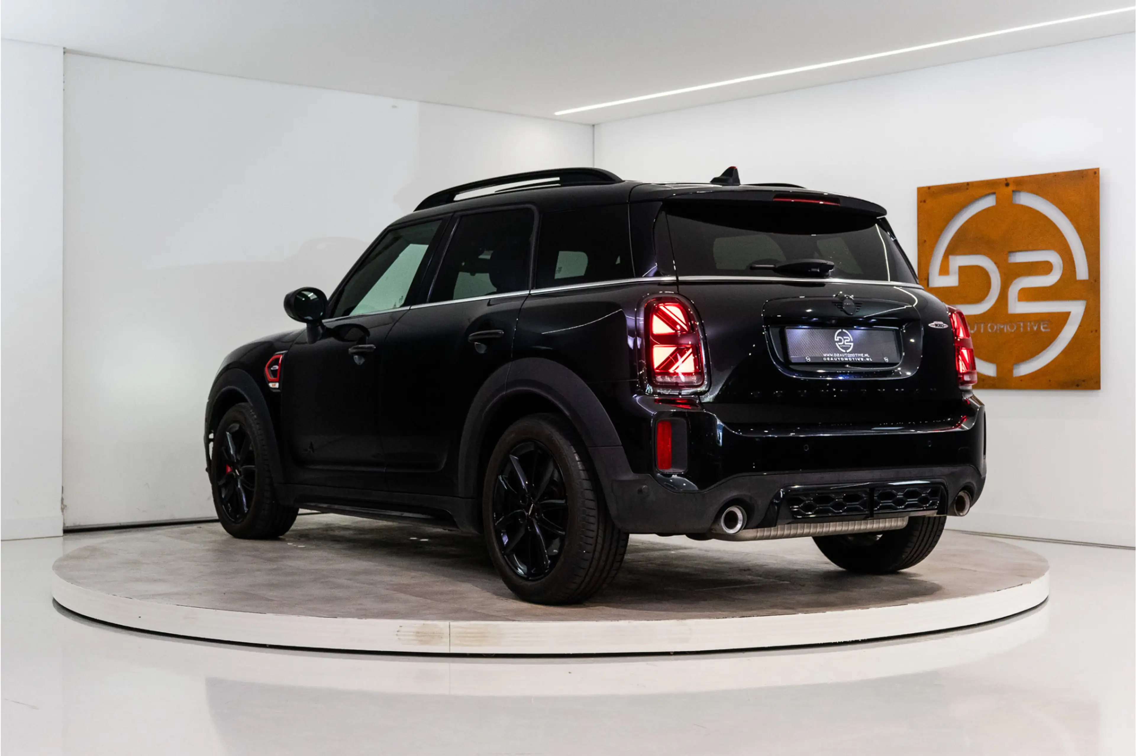 MINI John Cooper Works Countryman Mini 2.0 ALL4 Classic 306PK | Harman/Kardon | Sfee — photo 3
