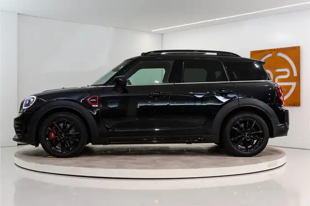 MINI Countryman view 2